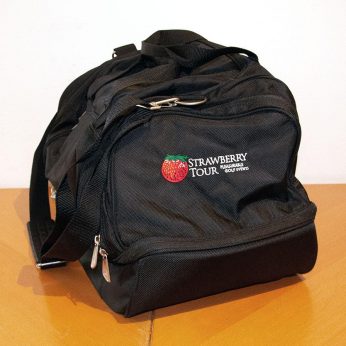 Cleveland Overnight Bag - Strawberry Tour